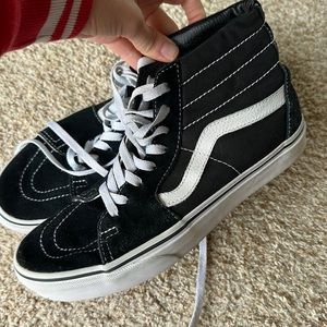 Sk8-hi shoes